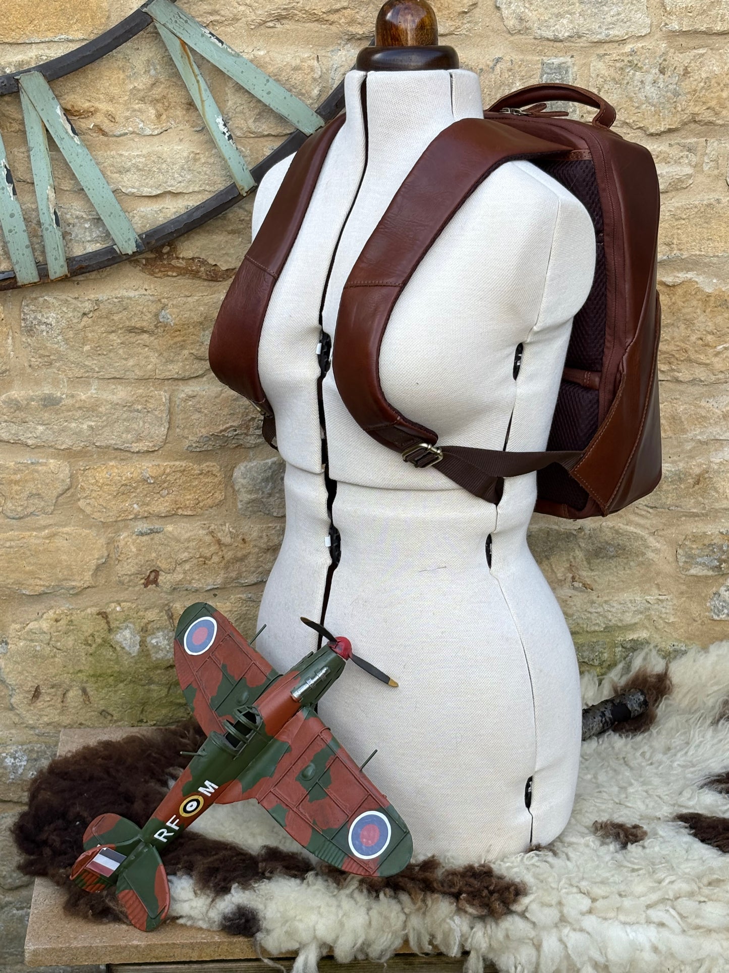 Kemble Aviator Back Pack - Tan