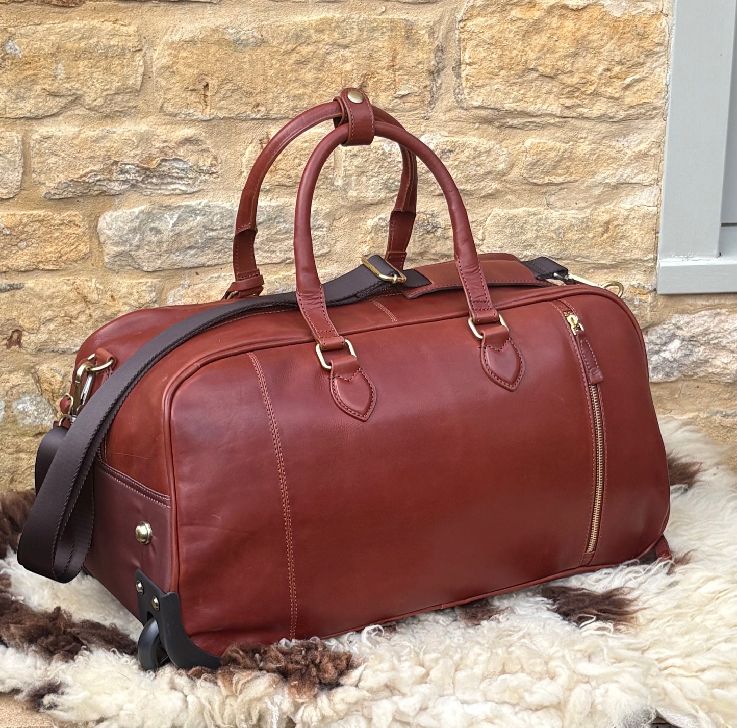 Blockley Wheeled Weekender - Chestnut